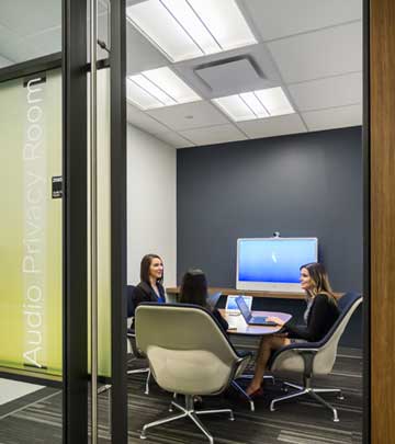 Connected office lighting solution – Cisco Toronto office –Philips Lighting-3