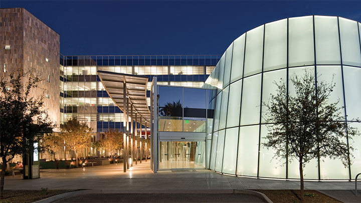 Giving a city hall an inspiring identity